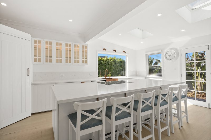 Photo - 58 Third Avenue, Port Kembla NSW 2505 - Image 2