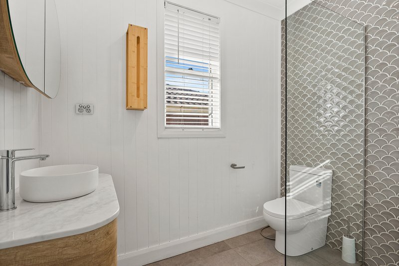 Photo - 58 Third Avenue, Port Kembla NSW 2505 - Image 5