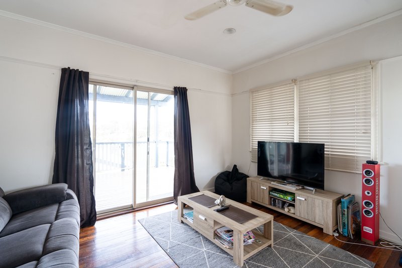 Photo - 58 Turnstone Boulevard, River Heads QLD 4655 - Image 3