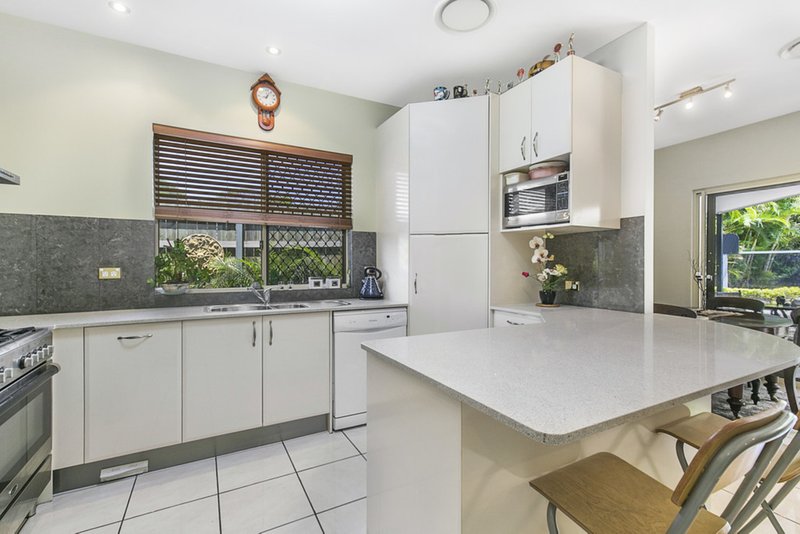 Photo - 58 Verdun Street, Tingalpa QLD 4173 - Image 3