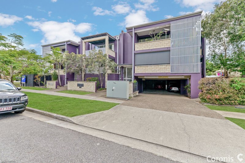 5/8 Wakefield Street, Coorparoo QLD 4151