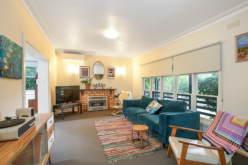 Photo - 58 Warrnambool Rd , Terang VIC 3264 - Image 2