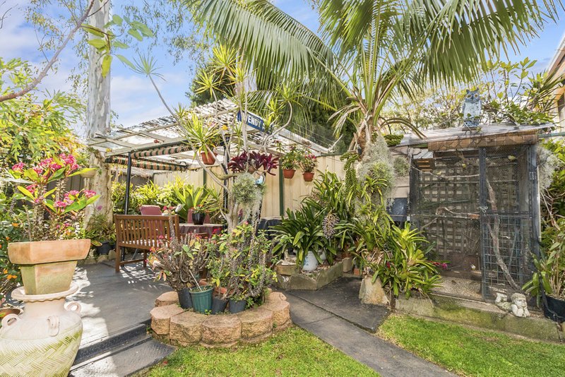 Photo - 58 Wendy Avenue, Georges Hall NSW 2198 - Image 10