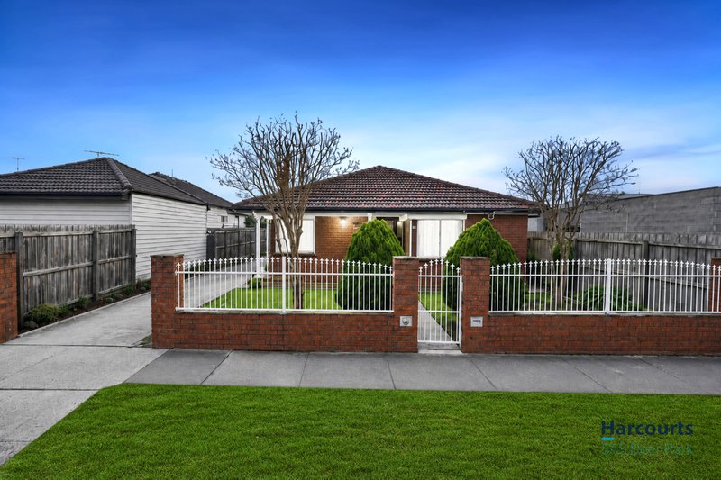 Photo - 58 West Fyans Street, Newtown VIC 3220 - Image 2