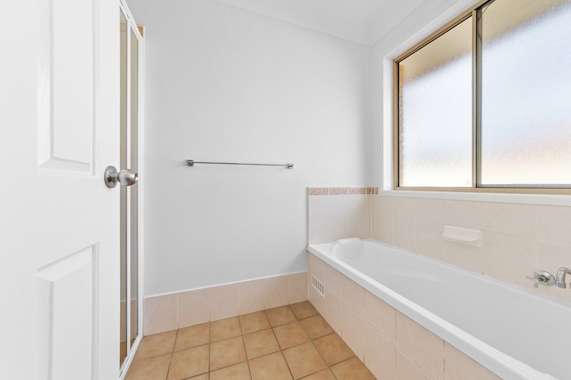 Photo - 58 White Swan Avenue, Blue Haven NSW 2262 - Image 9