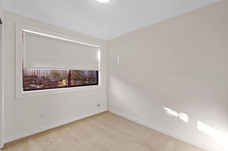 Photo - 58 Yangoora Crescent, Ashmore QLD 4214 - Image 9