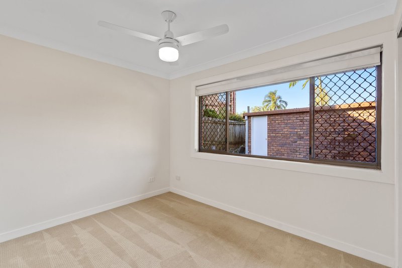 Photo - 58 Yangoora Crescent, Ashmore QLD 4214 - Image 11