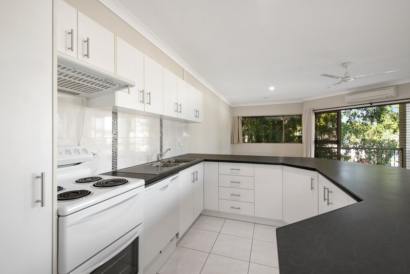 Photo - 5/80 Canning Street, The Range QLD 4700 - Image 5