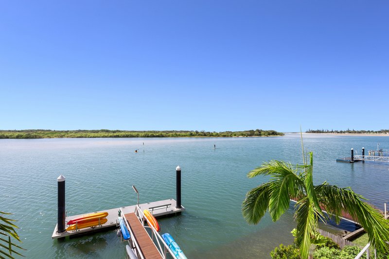 Photo - 5/80 Duporth Avenue, Maroochydore QLD 4558 - Image 2