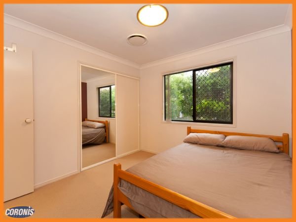 Photo - 5/80 Wallace Street, Chermside QLD 4032 - Image 13