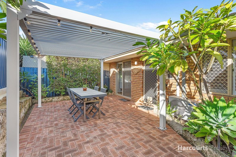 Photo - 5/81 Calais Road, Scarborough WA 6019 - Image 2