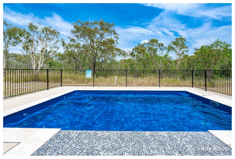 Photo - 581 Yeppoon Road, Limestone Creek QLD 4701 - Image 15