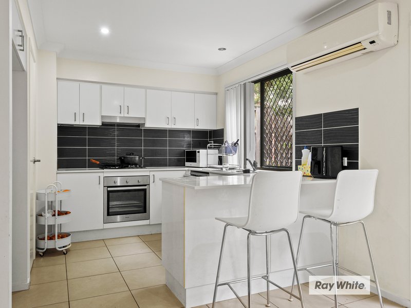 Photo - 58/10 Yugumbir Street, Richlands QLD 4077 - Image 2