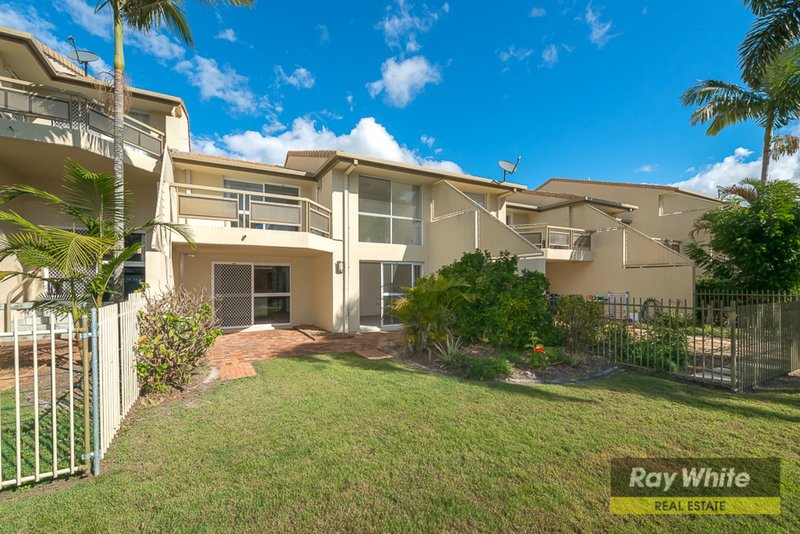 Photo - 58/100 Morala Avenue, Runaway Bay QLD 4216 - Image 2