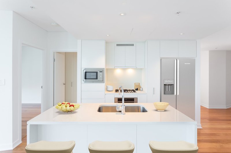 Photo - 5810/222 Margaret Street, Brisbane City QLD 4000 - Image 1