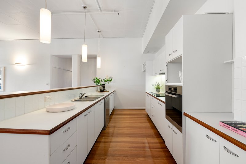 Photo - 58/110 Macquarie Street, Teneriffe QLD 4005 - Image 7