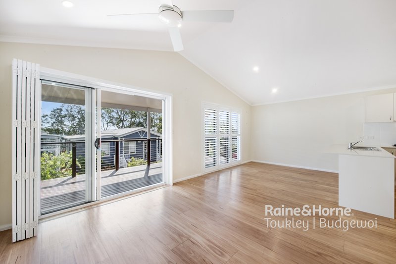 Photo - 58/132 Findlay Avenue, Chain Valley Bay NSW 2259 - Image 4