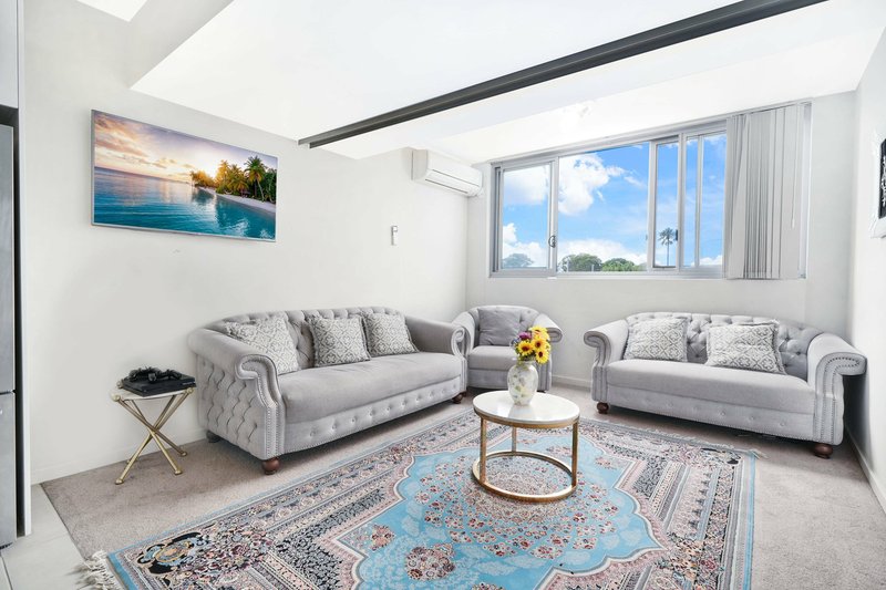 Photo - 58/17-21 The Crescent, Fairfield NSW 2165 - Image 3