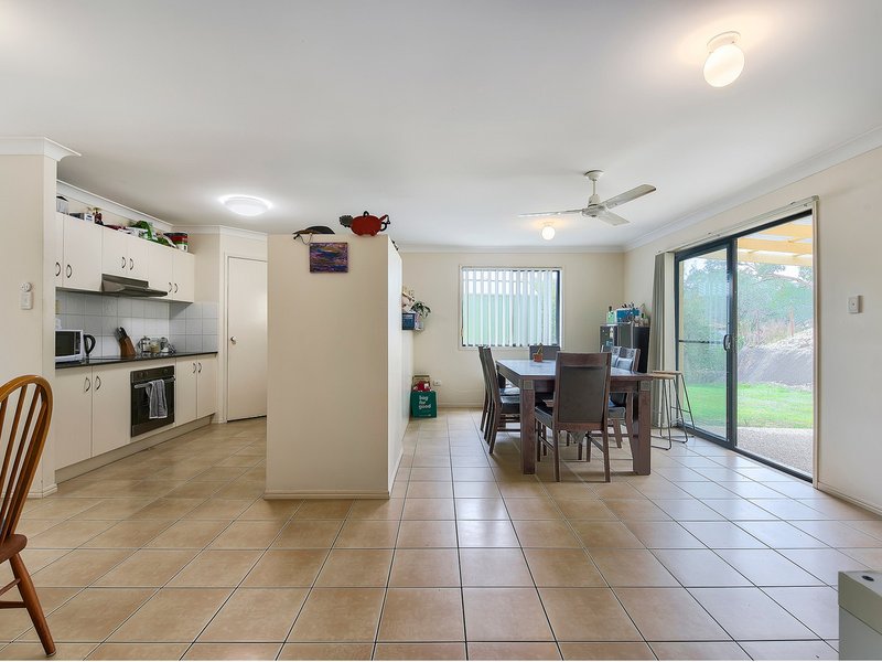 Photo - 5/82 Bergin Road, Ferny Grove QLD 4055 - Image 5