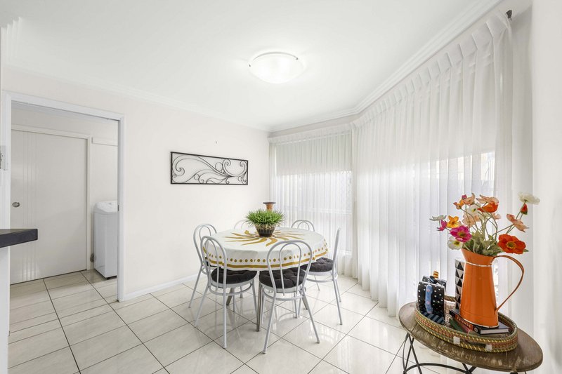 Photo - 5/82 Holberton Street, Rockville QLD 4350 - Image 10