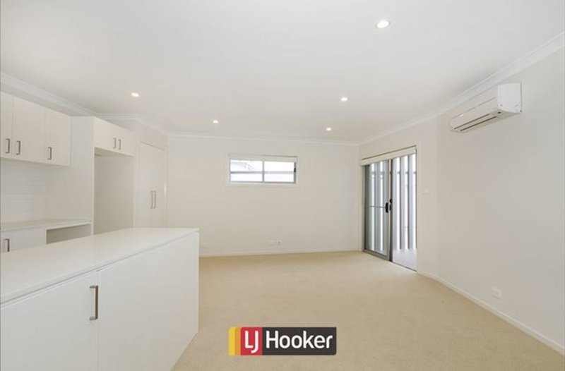 Photo - 58/20 Bindubi Street, Macquarie ACT 2614 - Image 5