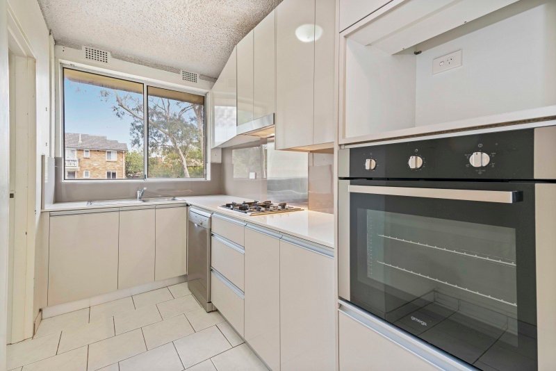 Photo - 5/83 Burns Bay Road, Lane Cove NSW 2066 - Image 2