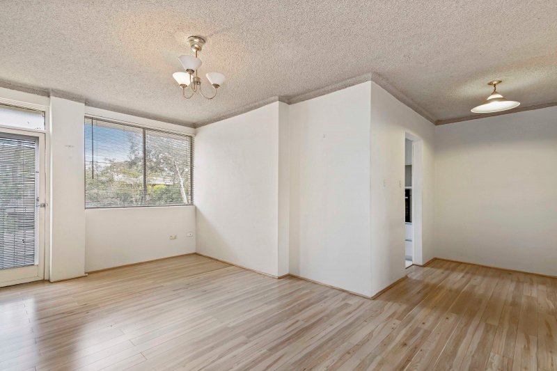 Photo - 5/83 Burns Bay Road, Lane Cove NSW 2066 - Image 3