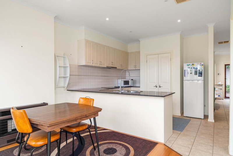 Photo - 5/83 Chapel Street, Cowes VIC 3922 - Image 11