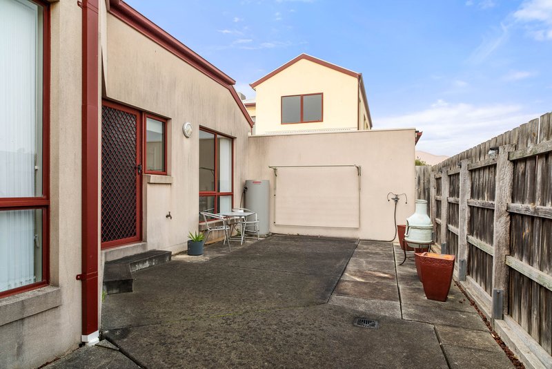 Photo - 5/83 Chapel Street, Cowes VIC 3922 - Image 12