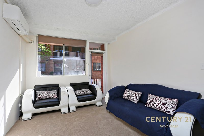 Photo - 5/83 Lane Street, Wentworthville NSW 2145 - Image 2