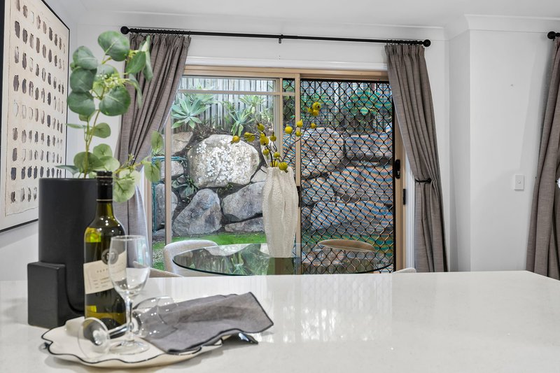 Photo - 58/360 Simpsons Road, Bardon QLD 4065 - Image 5