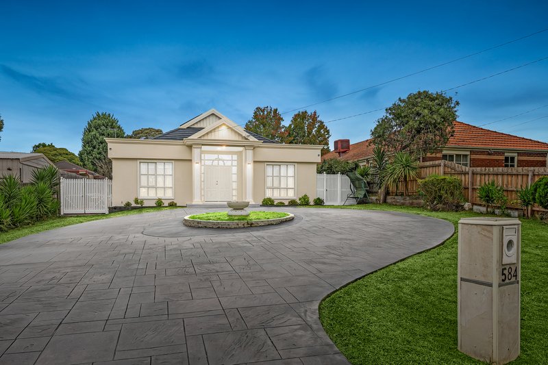 Photo - 584 Mountain Highway, Bayswater VIC 3153 - Image 1