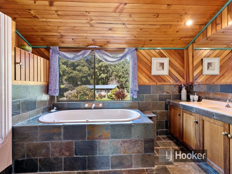 Photo - 584 Reservoir Drive, Wynyard TAS 7325 - Image 14