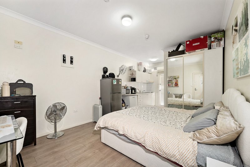 Photo - 58/47 Mcmillan Crescent, Griffith ACT 2603 - Image 2