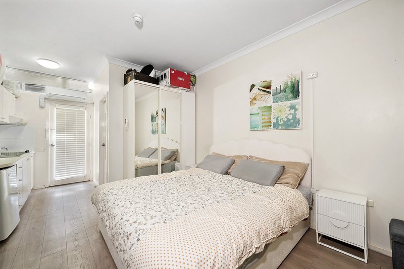 Photo - 58/47 Mcmillan Crescent, Griffith ACT 2603 - Image 3