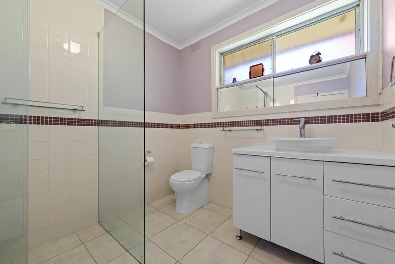 Photo - 585 Highbury Road, Burwood East VIC 3151 - Image 9