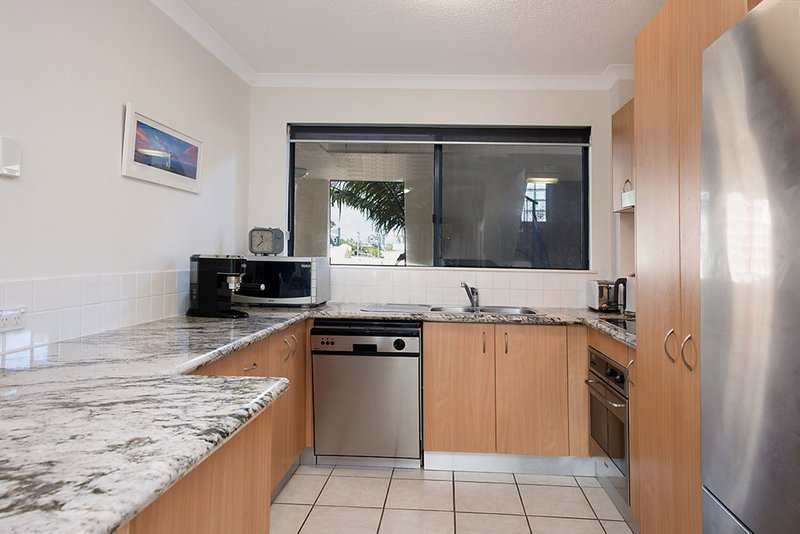 Photo - 5/87-89 Duporth Avenue, Maroochydore QLD 4558 - Image 5