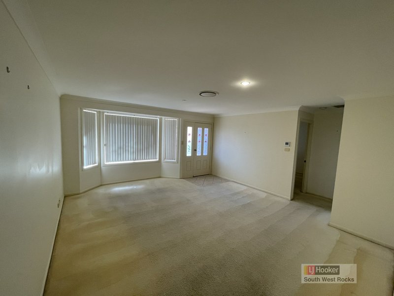 Photo - 5/87-95 Mitchell Street, South West Rocks NSW 2431 - Image 4