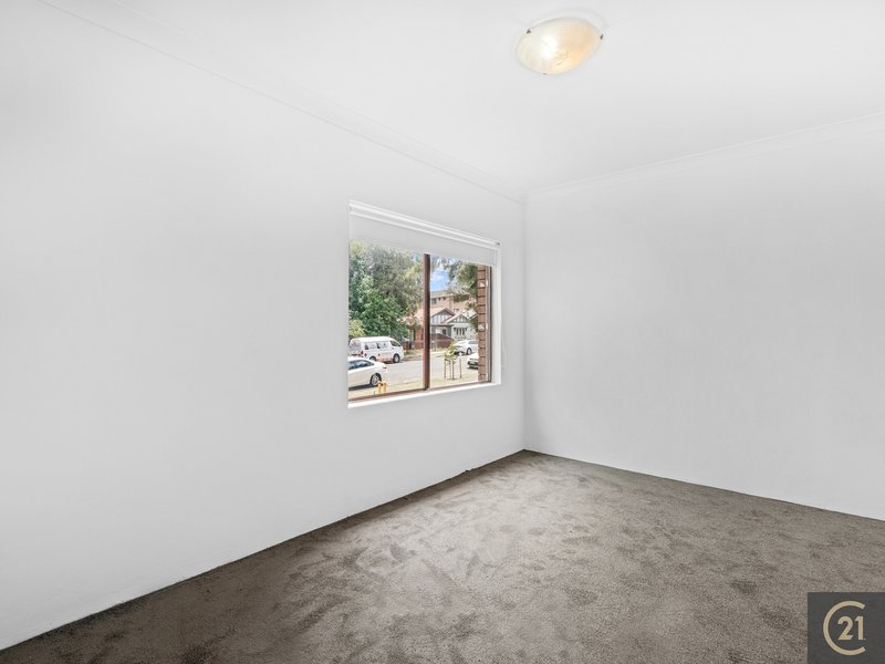 Photo - 58/8-12 Myrtle Road, Bankstown NSW 2200 - Image 4