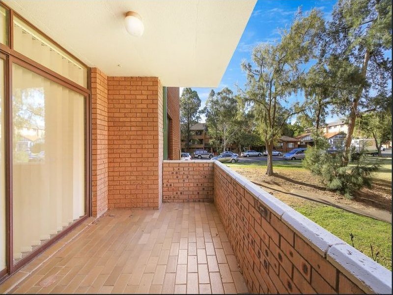 Photo - 58/8-12 Myrtle Road, Bankstown NSW 2200 - Image 6