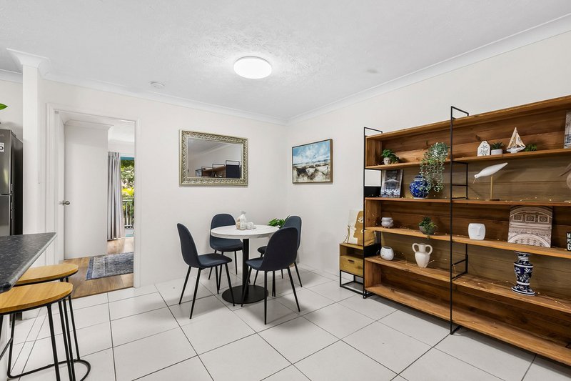 Photo - 5/88 High Street, Southport QLD 4215 - Image 3