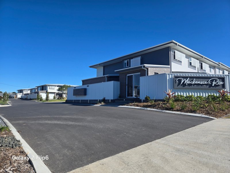 Photo - 58/8 Taylor Place, Mackenzie QLD 4156 - Image 12