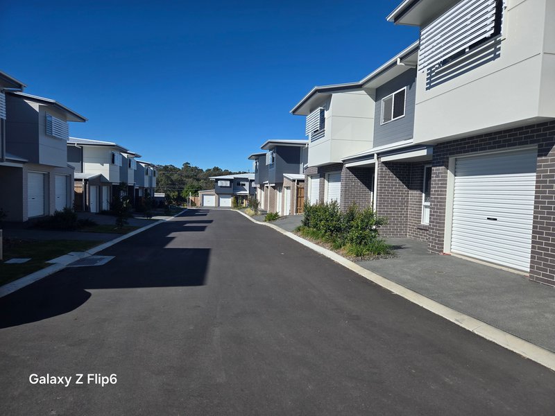 Photo - 58/8 Taylor Place, Mackenzie QLD 4156 - Image 14
