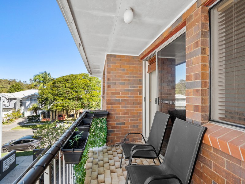 Photo - 5/88 Victoria Terrace, Greenslopes QLD 4120 - Image 2