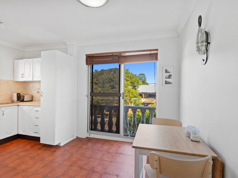 Photo - 5/88 Victoria Terrace, Greenslopes QLD 4120 - Image 7