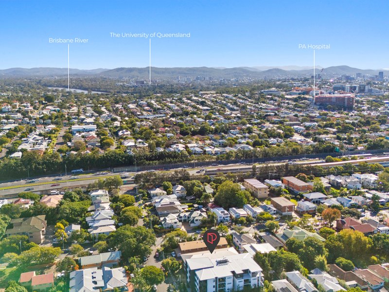 Photo - 5/88 Victoria Terrace, Greenslopes QLD 4120 - Image 17
