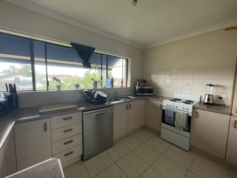 Photo - 5/89 Goonawarra Drive, Mooloolaba QLD 4557 - Image 2