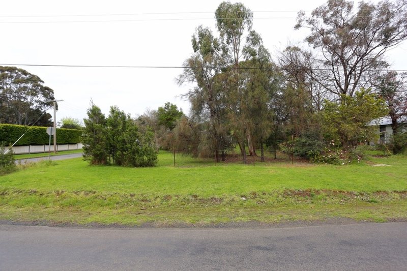 Photo - 589 Settlement Road, Cowes VIC 3922 - Image 4