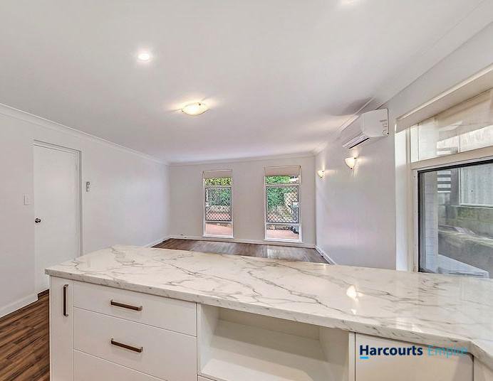 Photo - 58a Brompton Road, Wembley Downs WA 6019 - Image 4