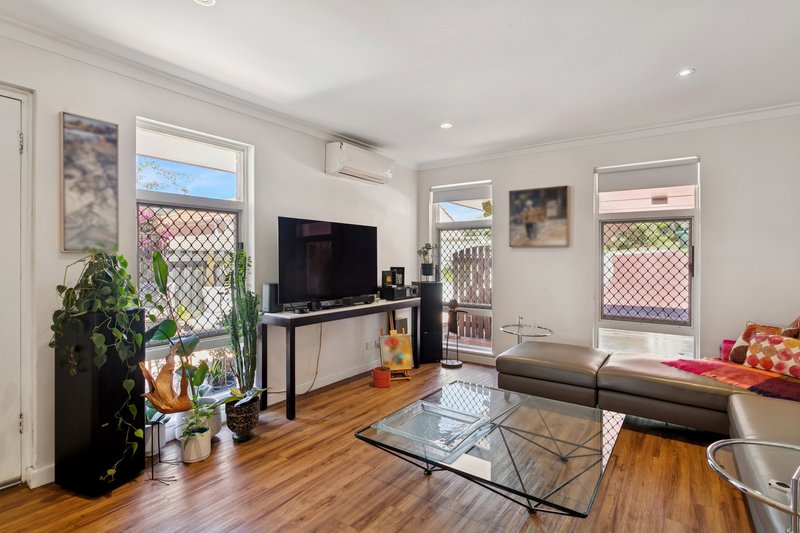Photo - 58a Brompton Road, Wembley Downs WA 6019 - Image 7